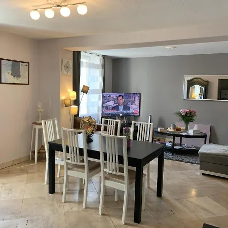 Private House With A View On Bayeux's Cathedrale Semesterbostad Bayeux