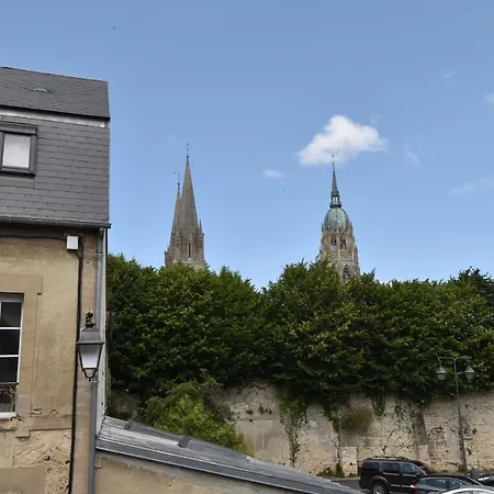 Nyaraló Private House With A View On Bayeux's Cathedrale