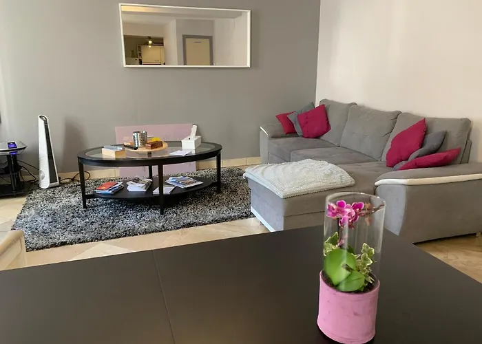 Private House With A View On Bayeux's Cathedrale Vakantiehuis Bayeux