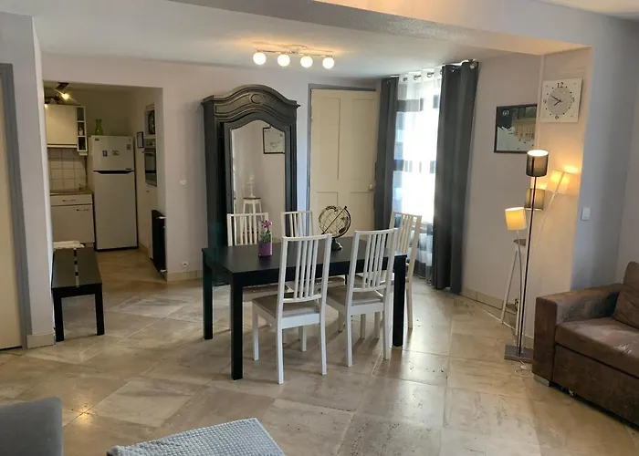 Private House With A View On Bayeux's Cathedrale Vakantiehuis Bayeux